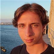 Diplomato al liceo musicale e studente di conservatorio a Torino, offre lezioni di batteria in presenza per qualsiasi livello. L'obiettivo di queste lezioni è sia impostare una corretta postura delle mani e dei piedi in partenza, sia sviluppare un'ottima